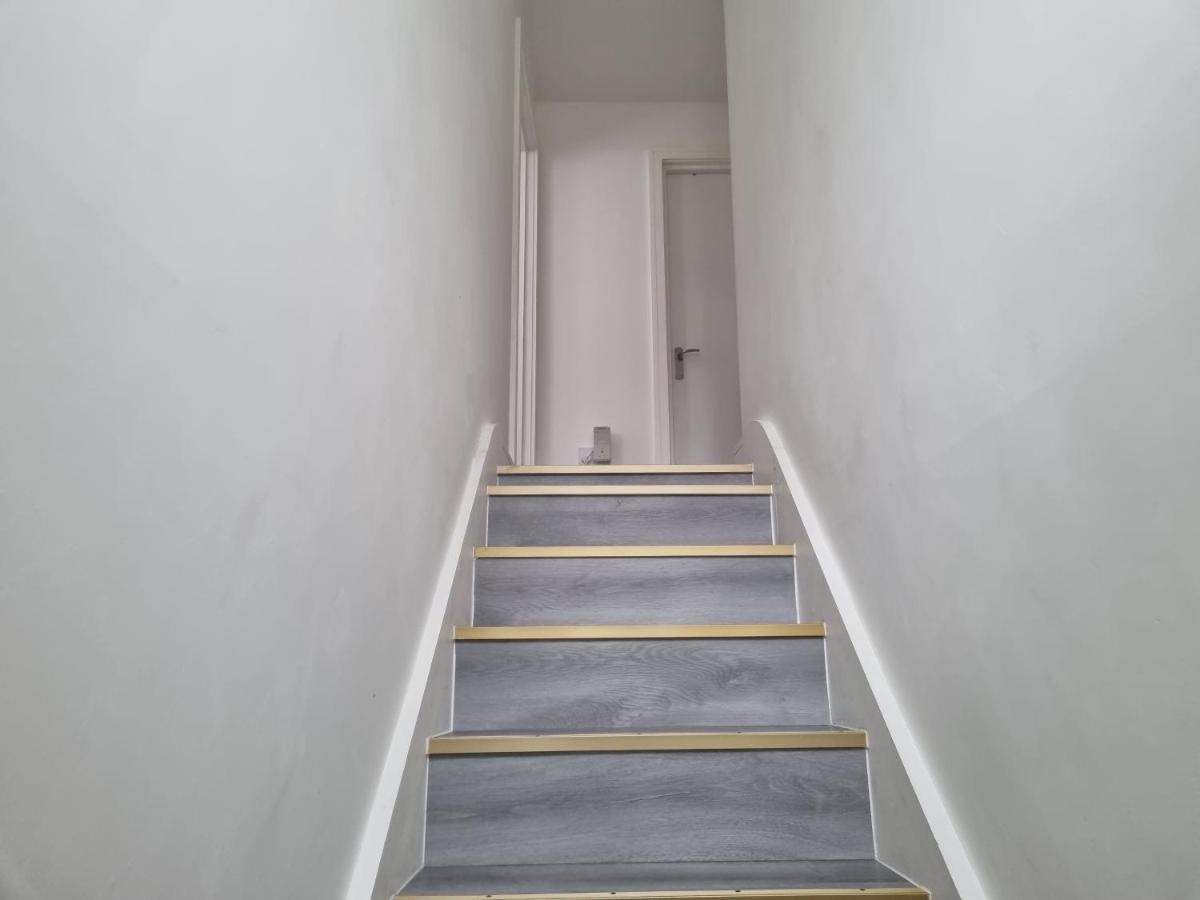 Guess Bungalow Wembley Appartement Londen Buitenkant foto